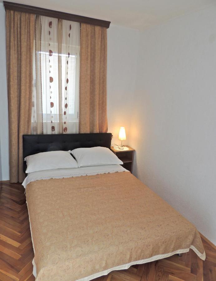 Apartman Husic 帕格 外观 照片