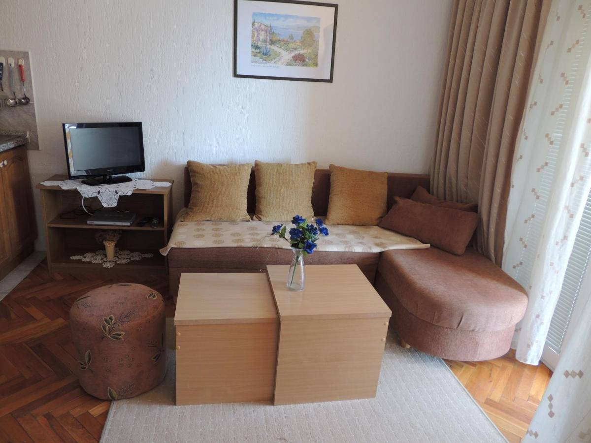 Apartman Husic 帕格 外观 照片
