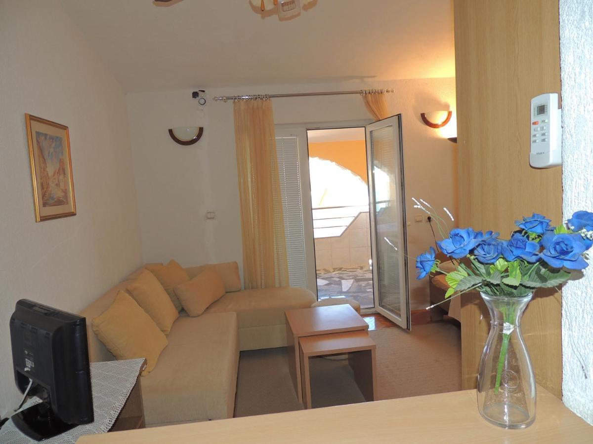 Apartman Husic 帕格 外观 照片