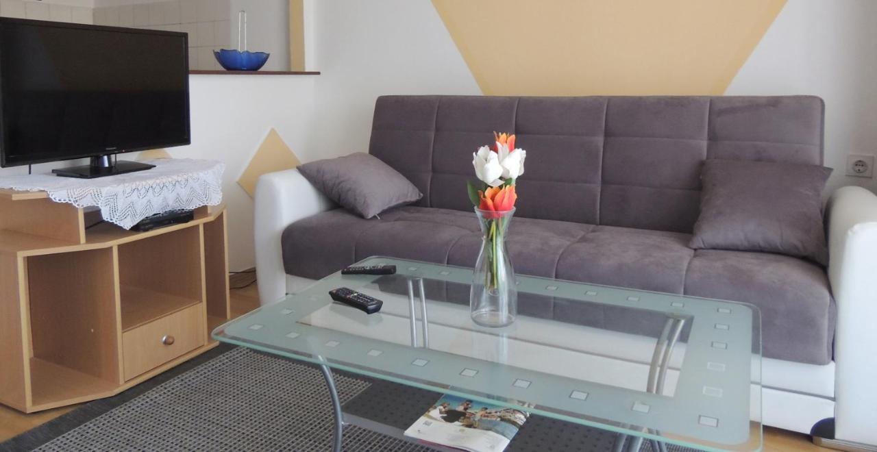 Apartman Husic 帕格 外观 照片