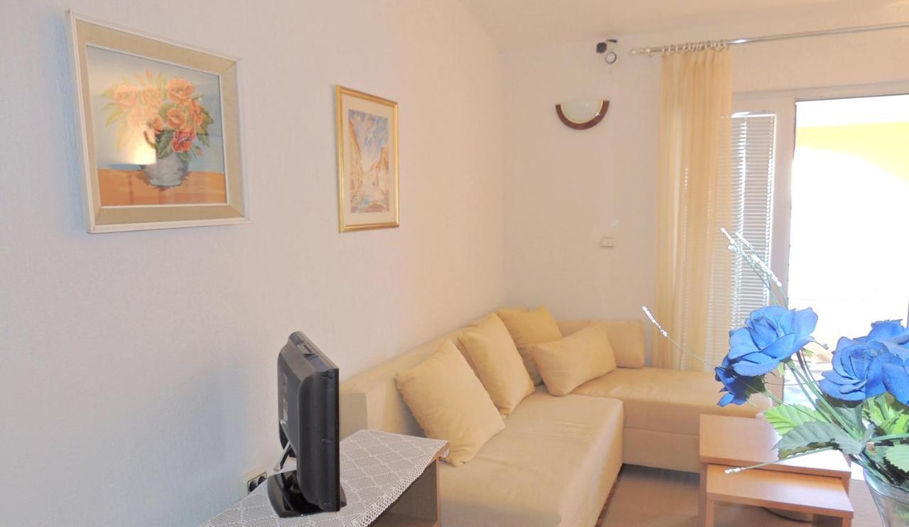 Apartman Husic 帕格 外观 照片