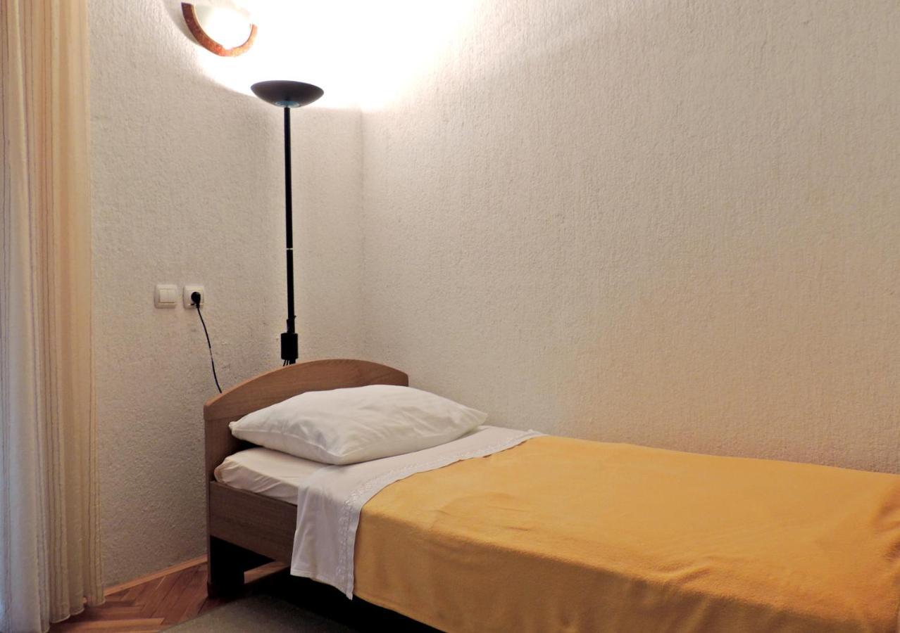 Apartman Husic 帕格 外观 照片