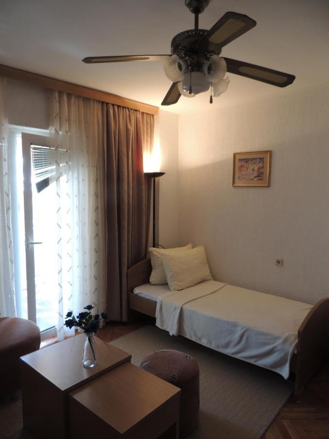 Apartman Husic 帕格 外观 照片